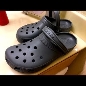 Crocs gray men size 11
